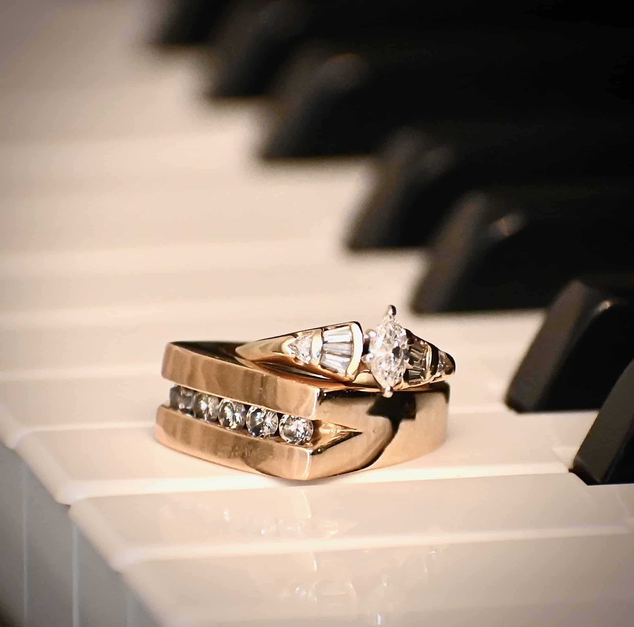 Just Got Engaged? Here’s When to Book Your Wedding Pianist (And Why It Matters)